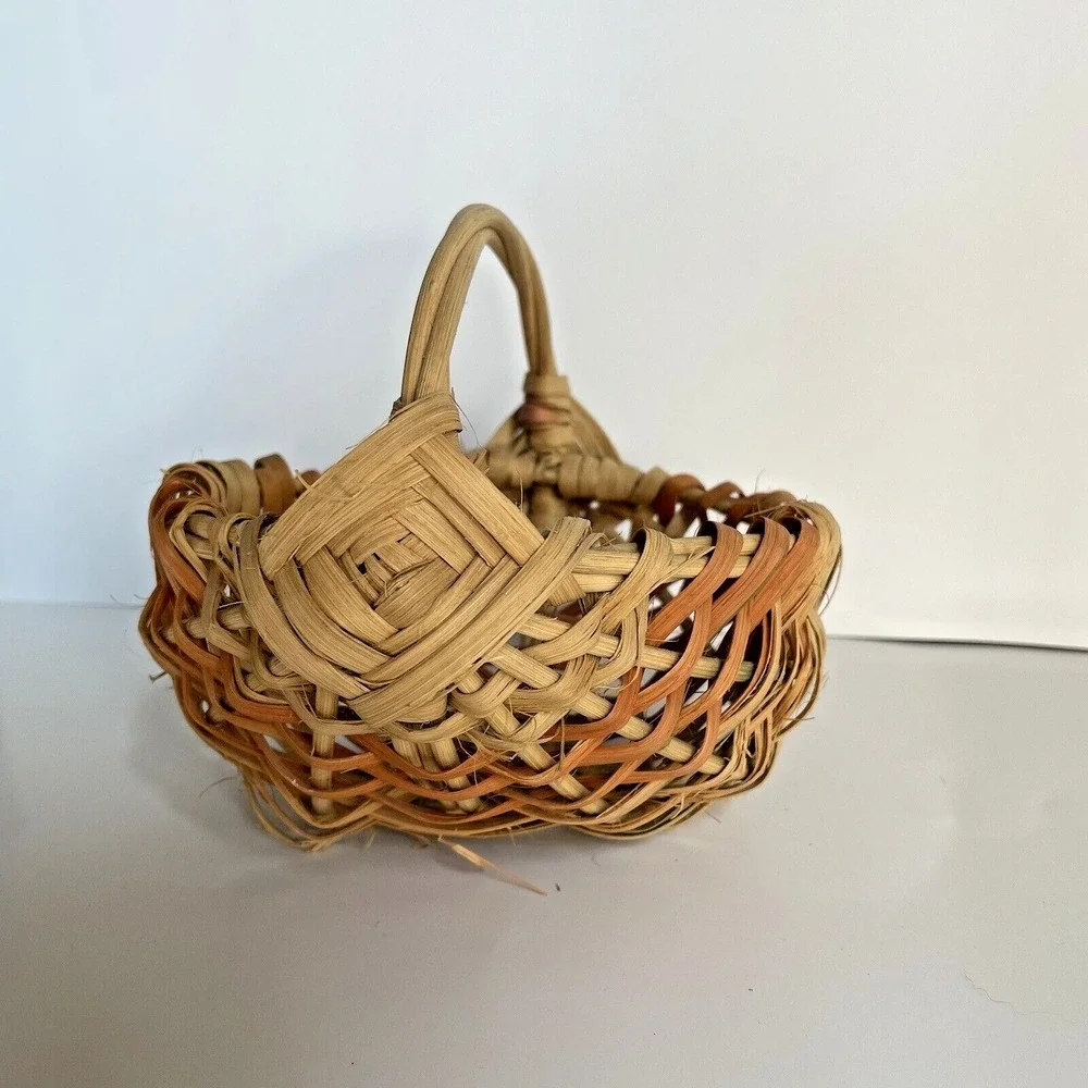 Vintage Multicolor Egg Buttock Butt Gathering Basket God's‎ Eye Easter Farmhouse